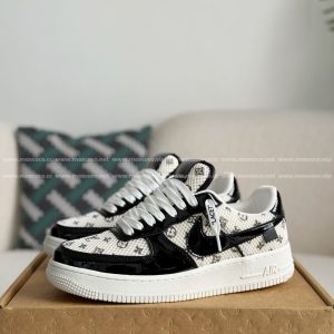 「#4254」Louis Vuitton x Nike Air Force 1 Sneakers