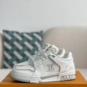 「#1902」LOUIS VUITTON SNEAKERS
