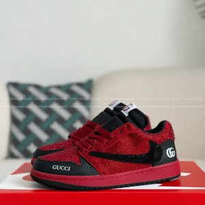 「#4536」Jordan 1 x Gucci Hand-Set Rhinestones Low Sneakers