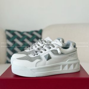 「#5177」Valentino One Stud Sneakers