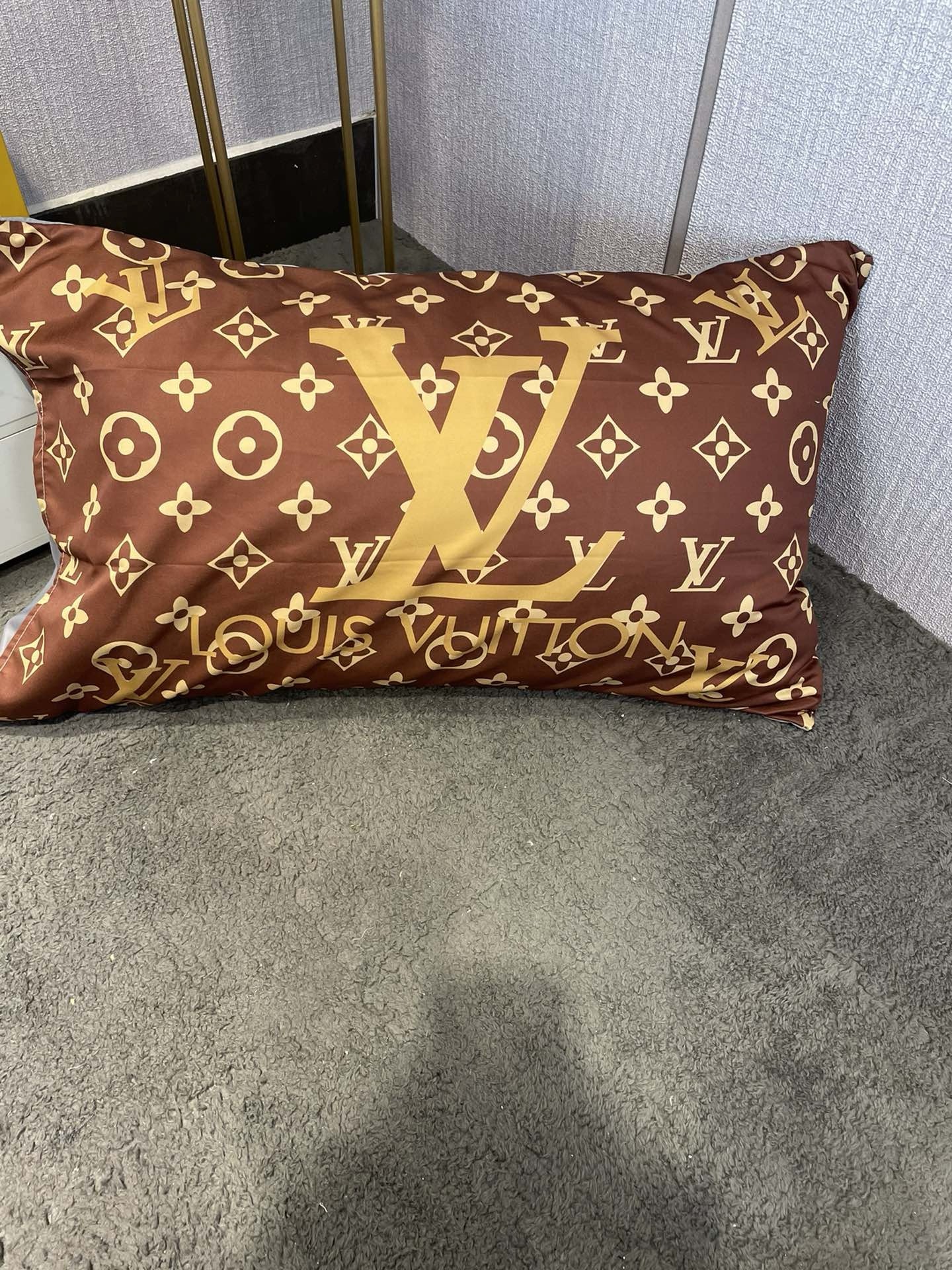 「#2260」Bedding-Louis Vuitton four-piece set