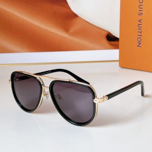 「#4153」Louis Vuitton Sunglasses