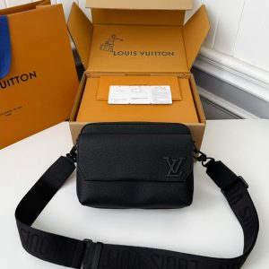 「#4037」LV FASTLINE Full Leather Postman's Bag M22482,Size:18*7*23.5cm