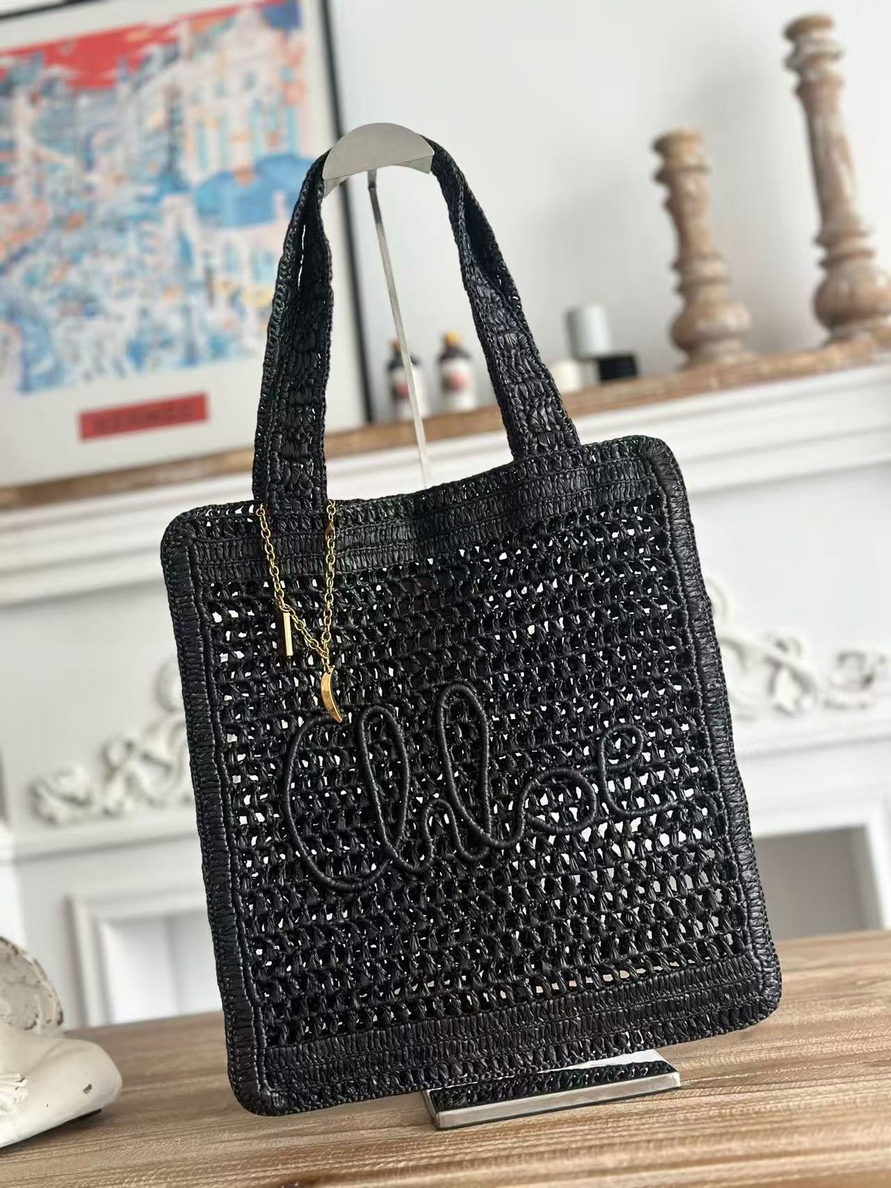 「#3658」chloe spring and summer new SUMMER BANANA dopamine color black pure handmade straw woven bag Size: 3