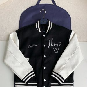 「#904」Louis Vuitton Faux leather patchwork sl eeve baseball uniform