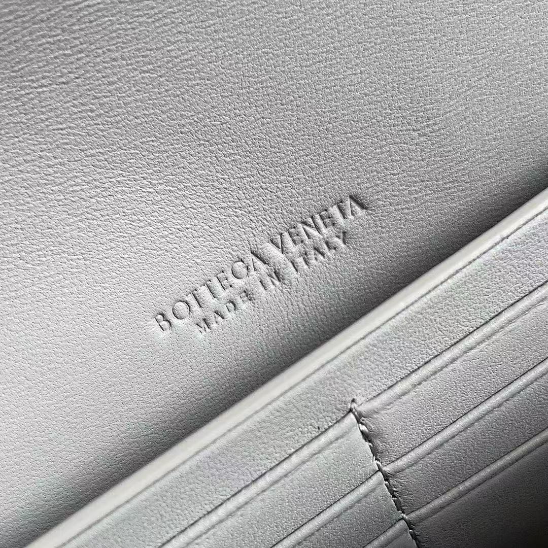 「#3850」BOTTECA VENETA uses exquisite craftsmanship intreccio woven imported sheepskin evening clutch bag Si