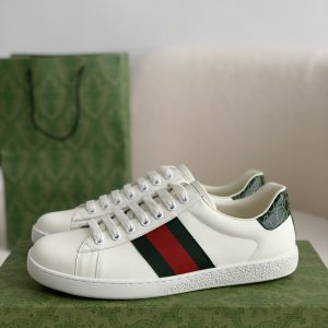 「#105」Gucci Sneakers