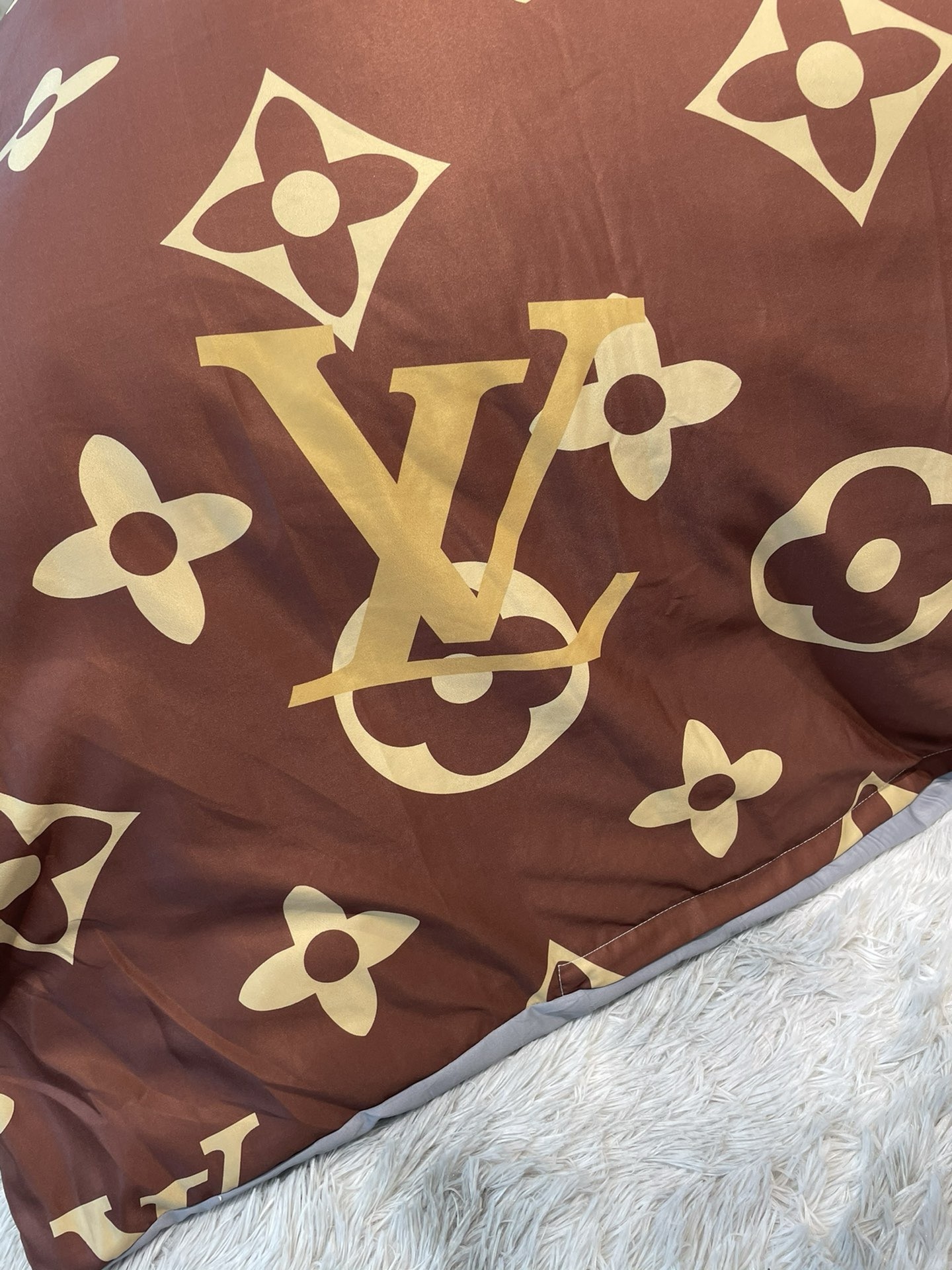 「#2260」Bedding-Louis Vuitton four-piece set