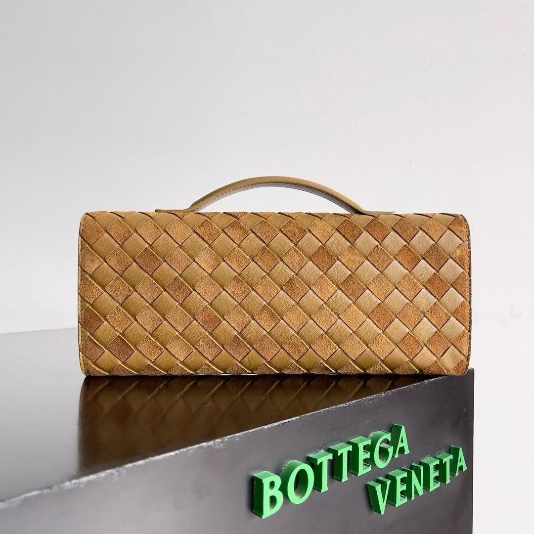 「#3842」BOTTECA VENETA uses exquisite craftsmanship intreccio woven imported sheepskin evening clutch bag Si