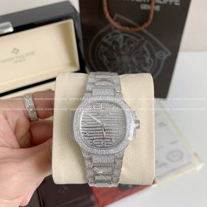 「#2142」2024 Patek Philippe 7118 Women's Nautilus Full Diamond Limited Edition