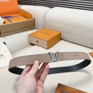 「#1140」LOUIS VUITTON Ladies Belt