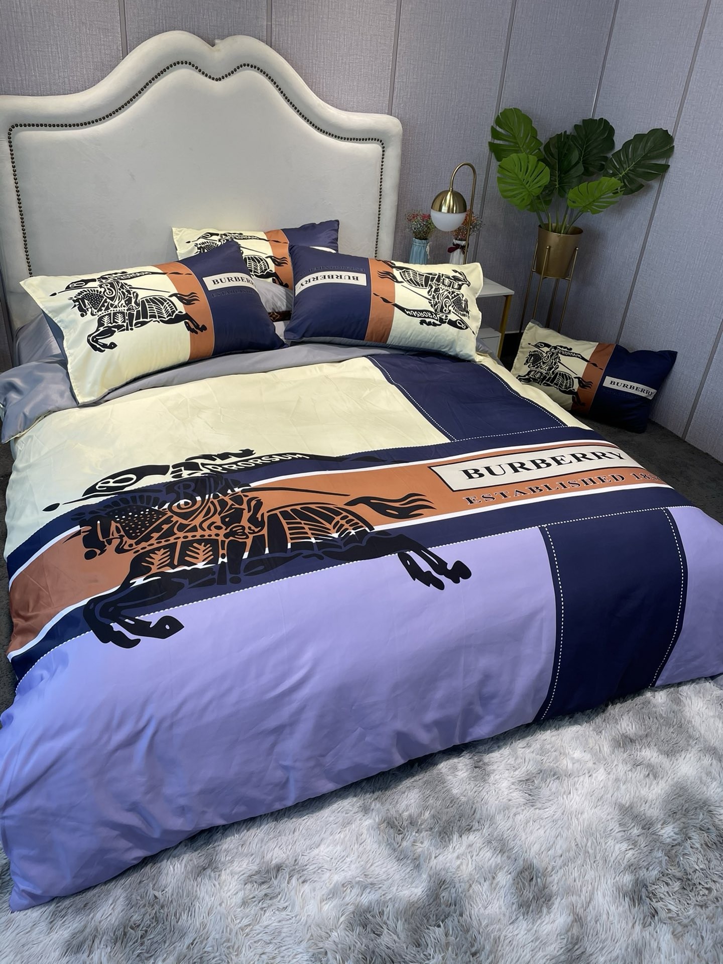 「#2251」Bedding-Burberry four-piece set