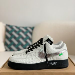 「#21」LOUIS VUITTON X NIKE AIR FORCE 1 SNEAKER