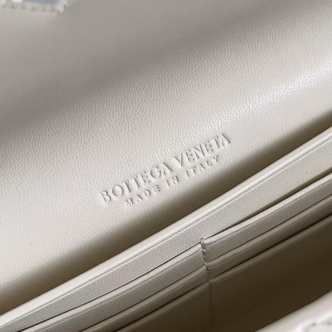 「#3849」BOTTECA VENETA uses exquisite craftsmanship intreccio woven imported sheepskin evening clutch bag Si