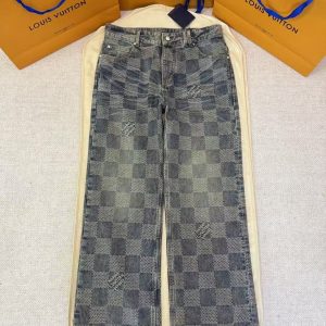 「#4744」LOUIS VUITTON checkerboard straight-leg jeans