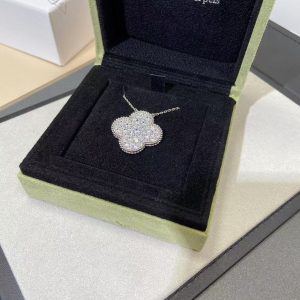 「#2730」Van Cleef & Arpels full diamond necklace