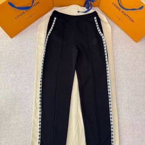 「#4749」Louis Vuitton SS25 sheep wool knitted preppy trousers