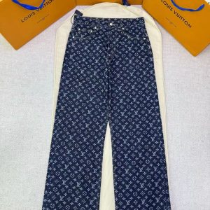 「#4761」LOUIS VUITTON monogram all-over jacquard denim trousers