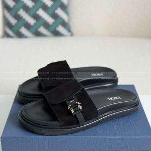 「#4521」Dior Aqua Faux Suede Slippers