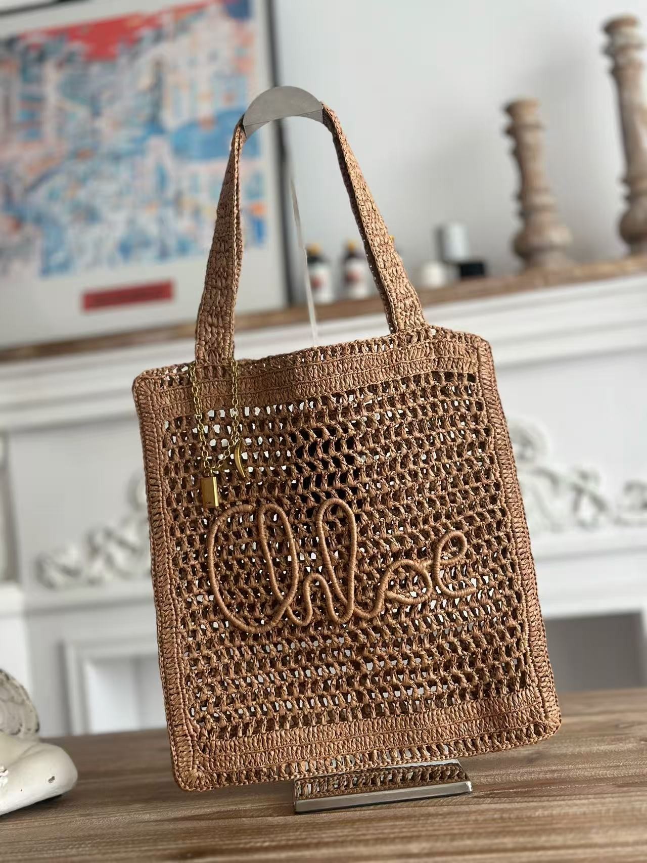 「#3655」chloe spring and summer new SUMMER BANANA dopamine color brown pure handmade straw woven bag Size: 3