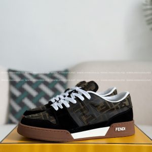 「#3158」FENDI cowhide casual low-top plank shoes