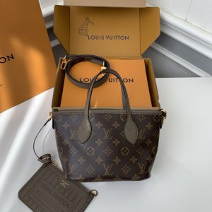 「#2657」Louis Vuitton's new NEVERFULL BANDOULIÈRE INSIDE OUT BB Shopping Bag M12099 Size: 16.5*11*26.5cm