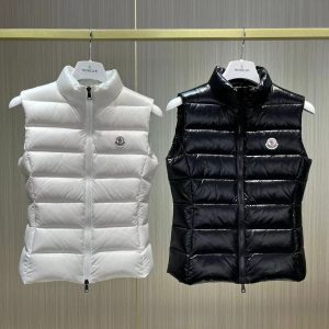 「#2439」Moncler down vest