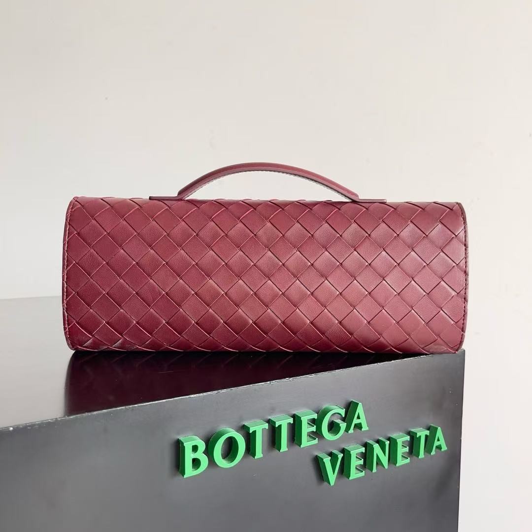 「#3845」BOTTECA VENETA uses exquisite craftsmanship intreccio woven imported sheepskin evening clutch bag Si