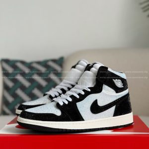 「#4557」Jordan 1 Hand-Set Rhinestones High Sneakers