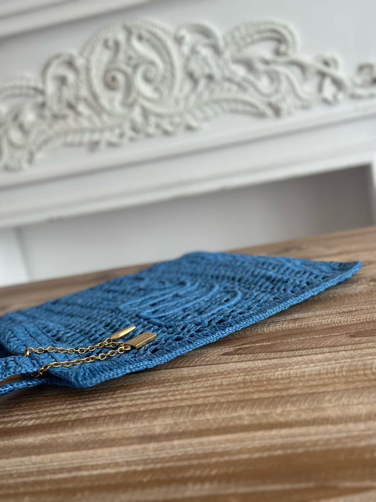 「#3657」chloe spring and summer new SUMMER BANANA dopamine color blue pure handmade straw woven bag Size: 33