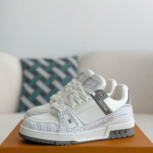 「#2530」LOUIS VUITTON SNEAKERS