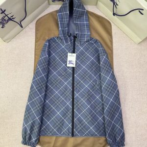 「#4800」BURBERRY diamond-shaped diagonal check horse embroidery double-faced jacket