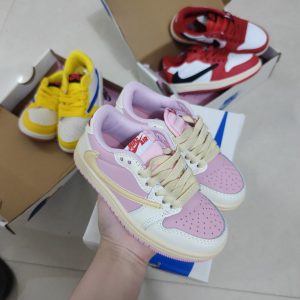 「#3135」Nike AirJordan1 x TravisScott  AJ Low（Kids）
