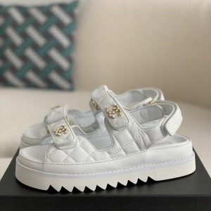 「#107」Chanel Sandals